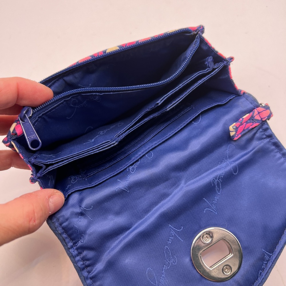Vera Bradley Ribbons Turnlock Wallet Pink Blue Quilted Cotton Wristlet - Picture 11 of 11